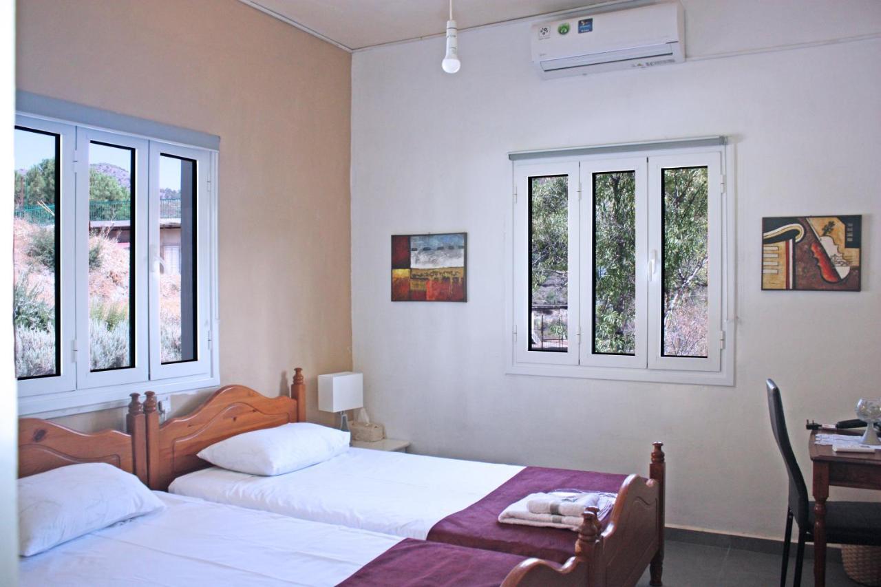 Laoni Guest House In Moutoullas, Marathasa Limassol Kültér fotó